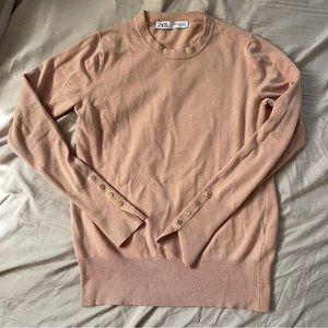 ZARA Basic Sweater in a Beautiful Pink Color! Size M